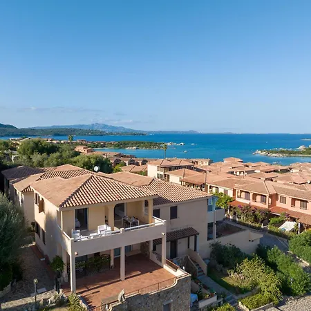 Relax In With Sea View Appartamento Marinella (Sardinia)